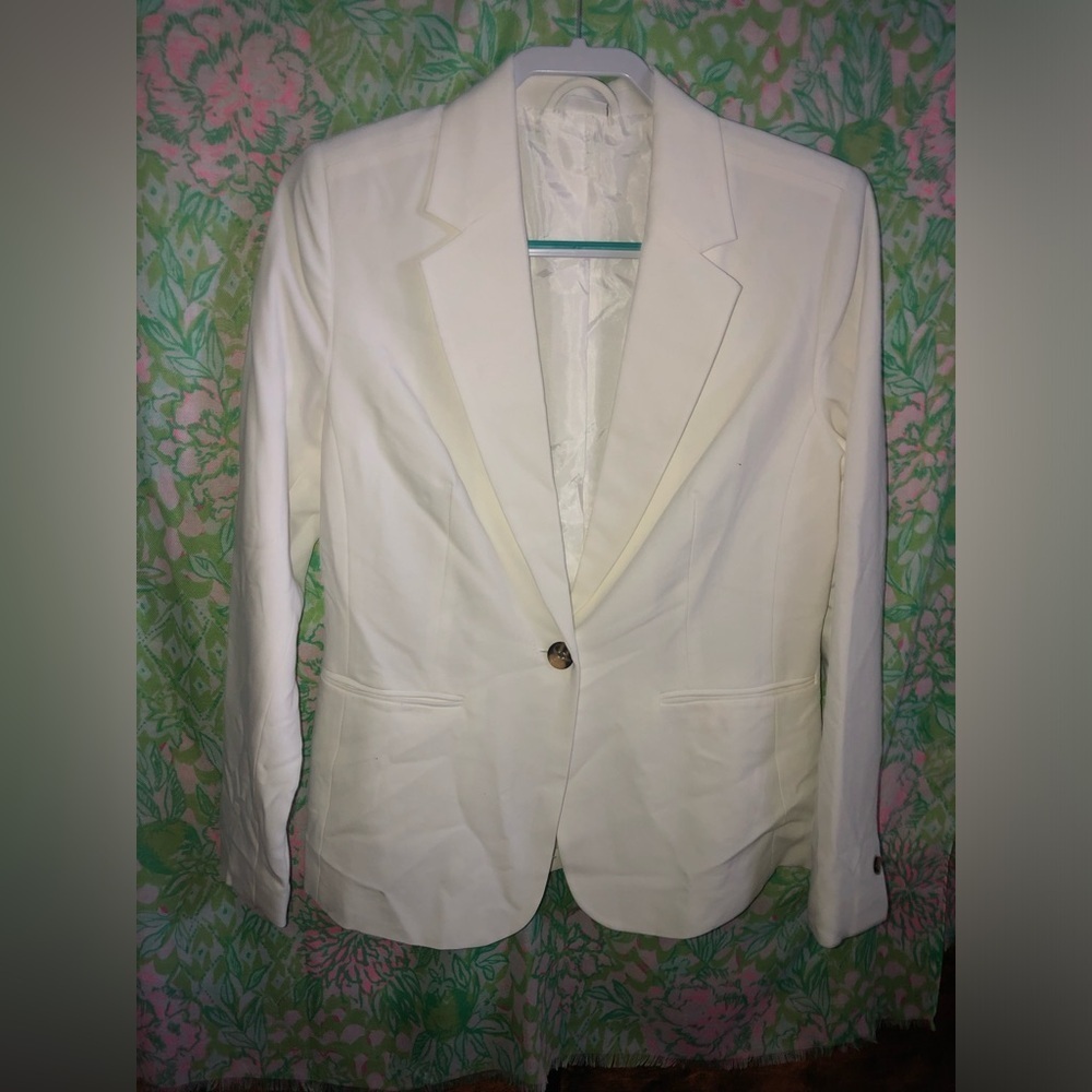 Classic Women's White Single-Button Blazer NWOT size 8 - Picture 2 of 16